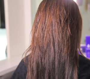 lissage brésilien cheveux lisse